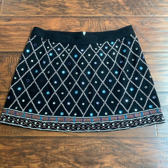 GUESS by Marciano Geometric Beaded Mini Skirt - Picture 7 of 16